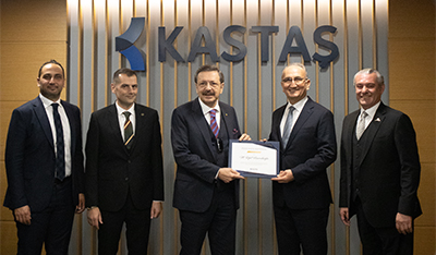 Herr M. Rifat Hisarcıklıoğlu beehrte Kastas mit einem Besuch